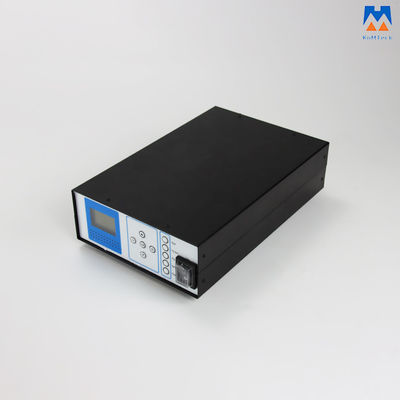 Nonwoven генератор ультразвуковой заварки ткани 2600W для заварки лицевого щитка гермошлема ткани